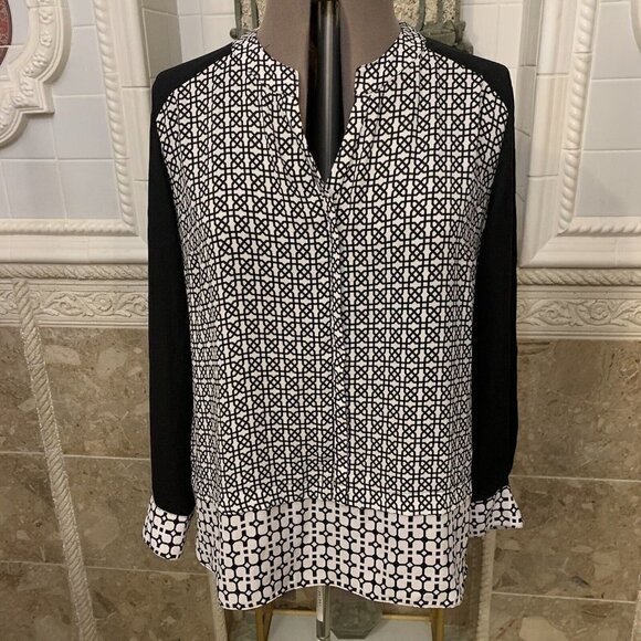 Cato. Sz XL. Long Sleeve Pullover Tunic. V Neck. Semi Sheer Back/Sleeves    B66 - Picture 1 of 6